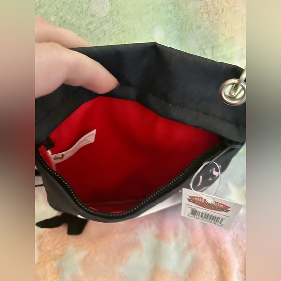 Breakfast at Tiffany’s Crossbody - Picture 3 of 4